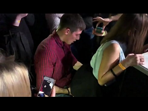 ❤️ Galmada dhabta ah ee goobta lagu caweeyo ee Ruushka. Gabar 18 jir ah oo u dhalatay dalka Ruushka ayaa futada iyo xubinta taranka kaga jirta goob lagu caweeyo ❤❌ Muqaal dabada %so.oldsex.ru